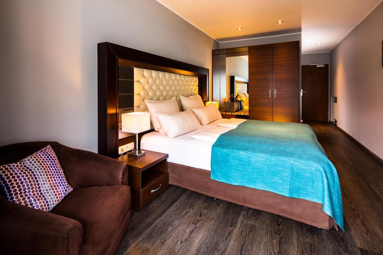 Hotel Am Hopfensee Fussen Bagian luar foto