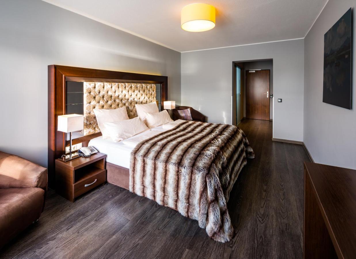 Hotel Am Hopfensee Fussen Bagian luar foto